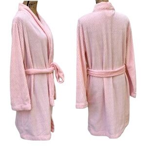 Calvin Klein Women’s Knee High Robe Soft Pink Belted Tie Waist, XS/S NWOT
